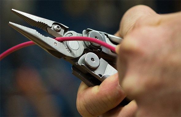 Leatherman Wave Plus Multi-Tool Cutting Wire