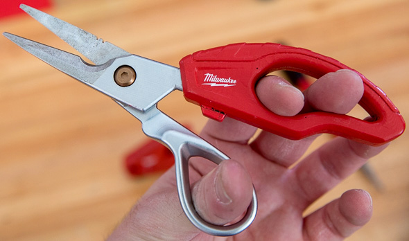 Milwaukee Low Voltage Wire Scissors Wrong Grip