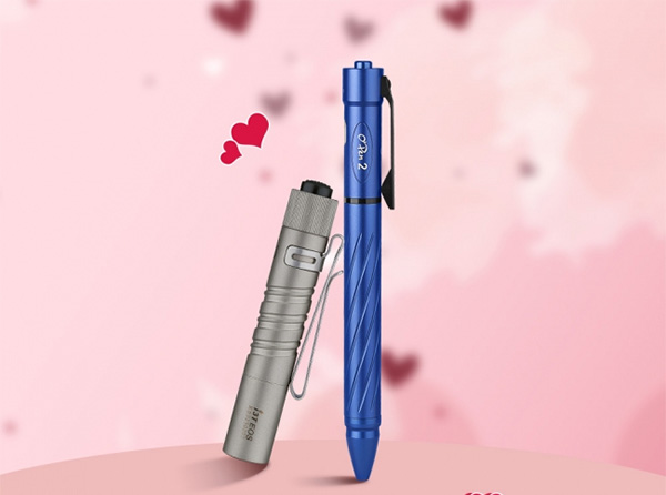 Olight LED Flashlight Valentines Day Sale 2021 OPen Blue i3T Ti Bundle